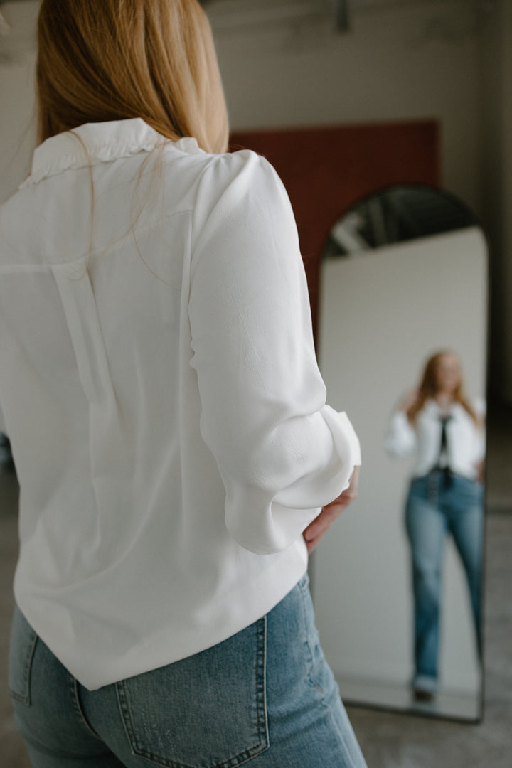 Peter Pan Collar Bow Tie Blouse