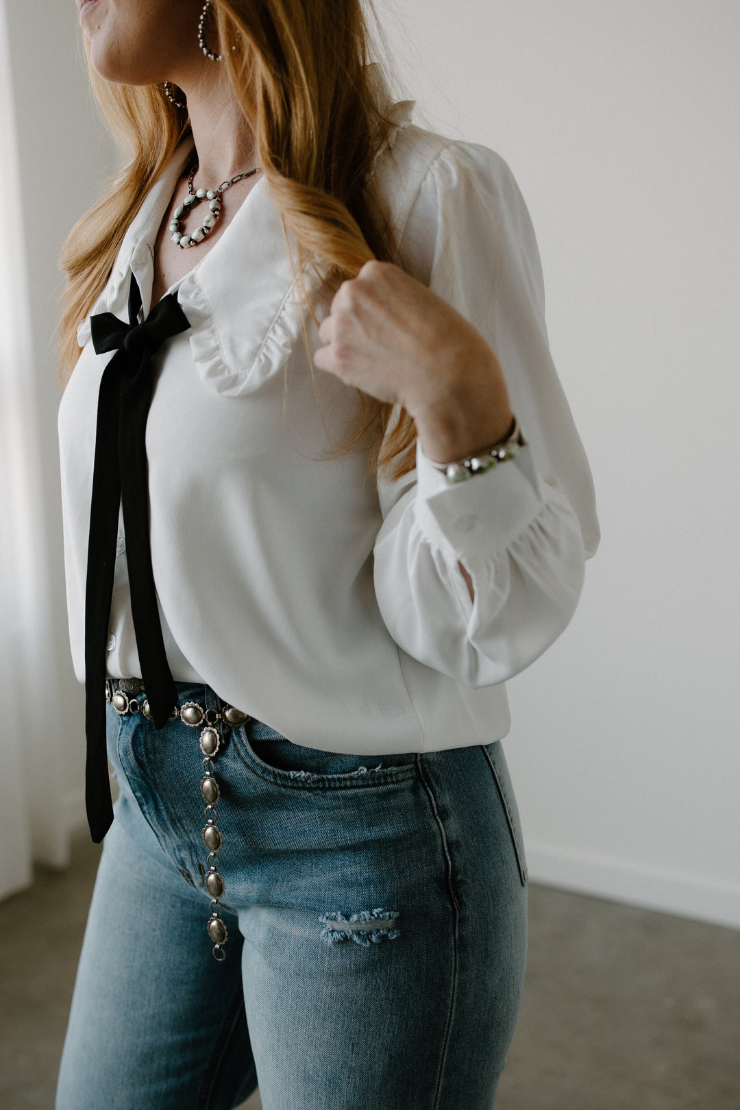 Peter Pan Collar Bow Tie Blouse