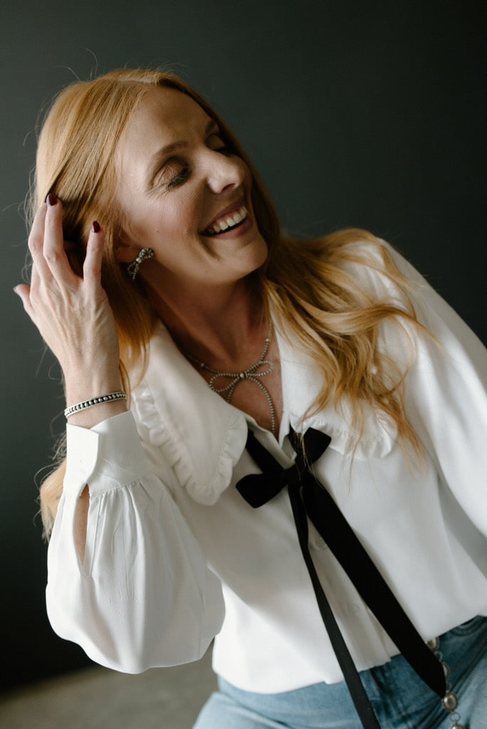 Peter Pan Collar Bow Tie Blouse