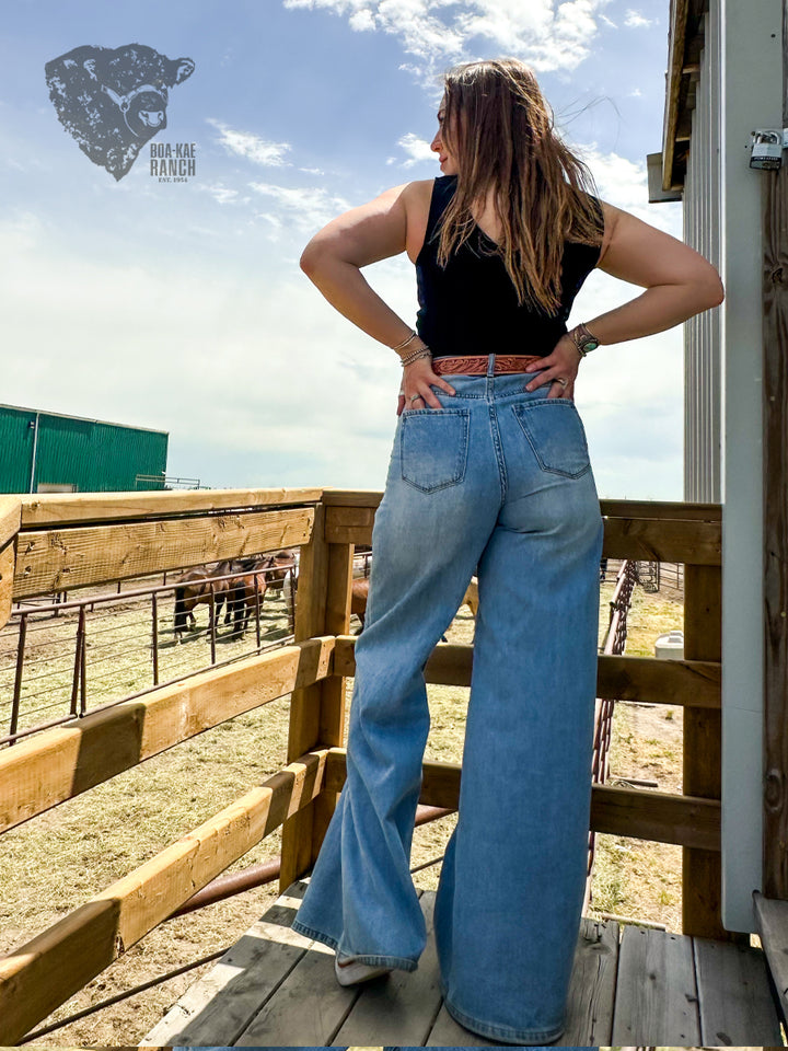 High Rise Ultra Wide Leg Jean